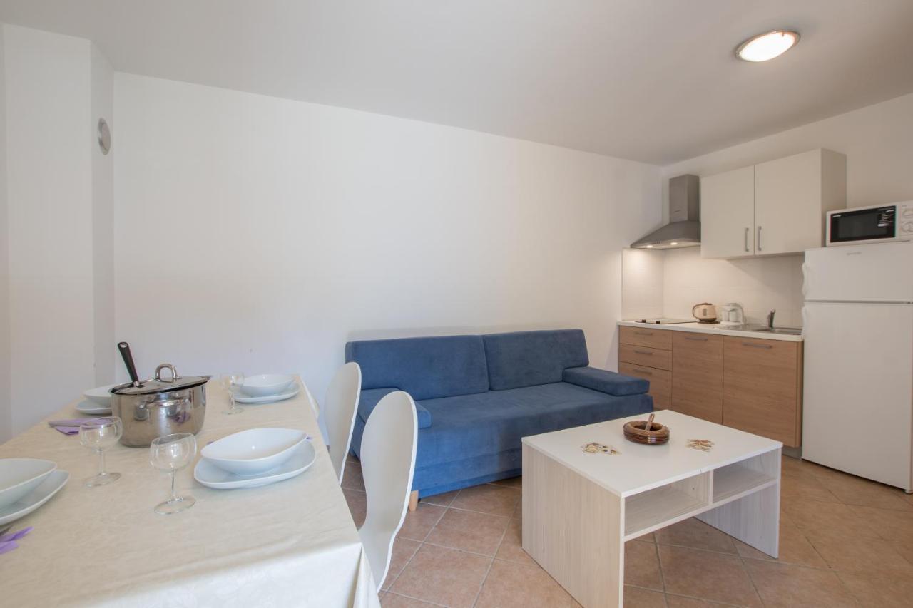 Apartmani Svjetionik أوماغ المظهر الخارجي الصورة