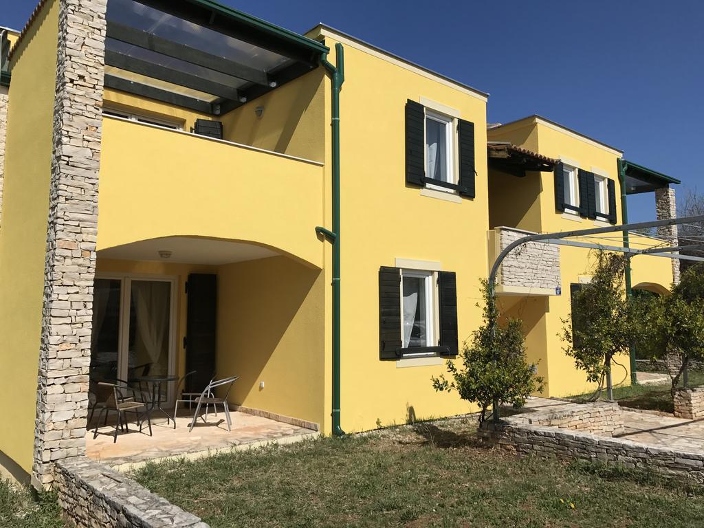 Apartmani Svjetionik أوماغ المظهر الخارجي الصورة