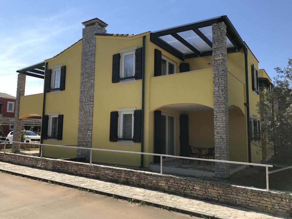 Apartmani Svjetionik أوماغ المظهر الخارجي الصورة