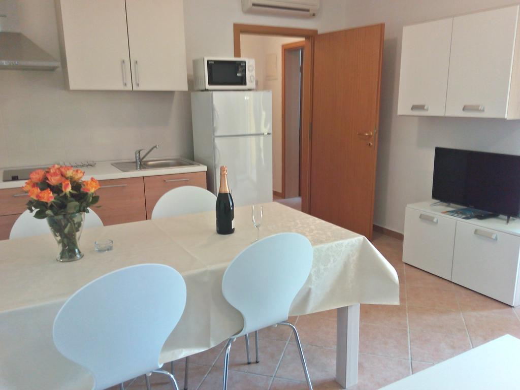 Apartmani Svjetionik أوماغ المظهر الخارجي الصورة