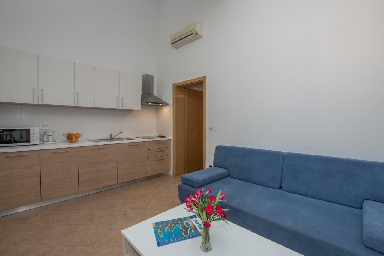 Apartmani Svjetionik أوماغ المظهر الخارجي الصورة